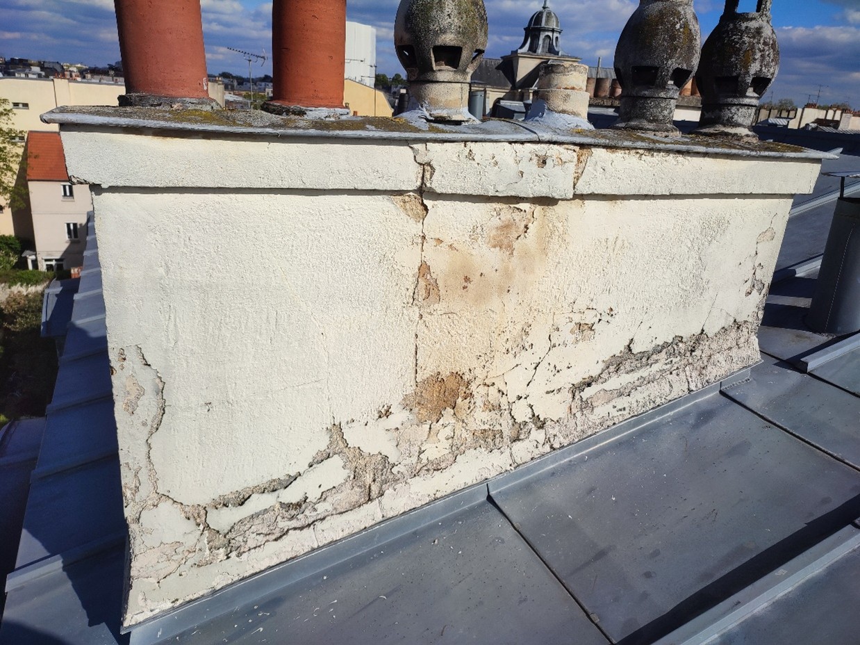 Bâtiment cheminée avant